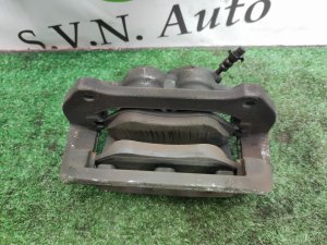 Суппорт передний правый CITROEN C6 TD 2006