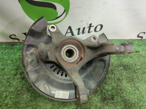 Ступица передняя правая TOYOTA AQUA OEM 4321152050 NHP10 2011-
