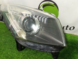 Фара правая CITROEN C6 OEM 9660983480 TD 2006