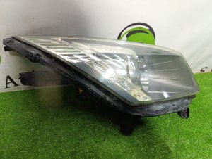 Фара правая CITROEN C6 OEM 9660983480 TD 2006