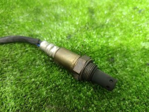 Датчик кислородный TOYOTA MARK X OEM 8946730010 GRX120 2005