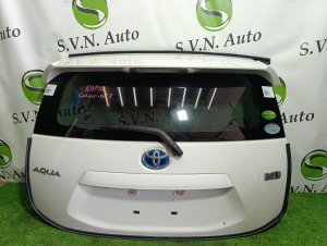 Дверь багажника Color- 082 TOYOTA AQUA OEM 6700552D10 NHP10 2012