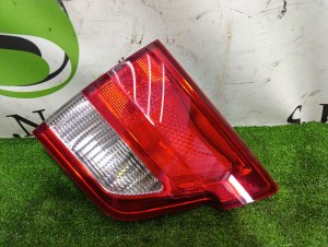 Стоп сигнал левый (внутренний) 57010275AD JEEP GRAND CHEROKEE