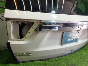 Дверь багажника Color- QW1 JEEP GRAND CHEROKEE OEM 55369603AE WK2 2011