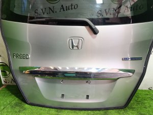 Дверь багажника Color- NH704M HONDA FREED OEM 68100SYYN50ZZ GP3 2010