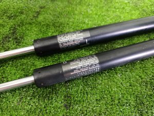 Амортизатор багажника (пара) HONDA FREED OEM 04741SYY003, 04746SYY003 GP3 2010