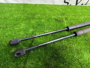 Амортизатор багажника (пара) MITSUBISHI AIRTREK OEM MR487743, MR487744 CU2W 2004
