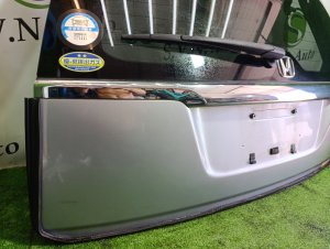 Дверь багажника HONDA STREAM OEM 68100S7AJ01ZZ RN1 2002