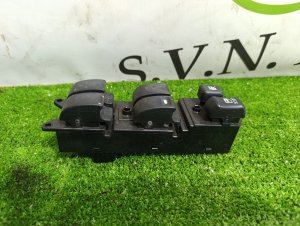 Блок управления стеклоподъемниками MITSUBISHI RVR OEM 8608A209 GA3W 2010