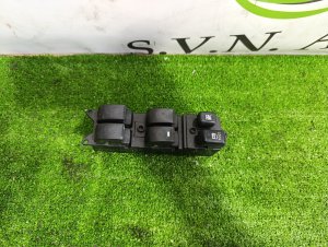 Блок управления стеклоподъемниками 8608A209 MITSUBISHI RVR