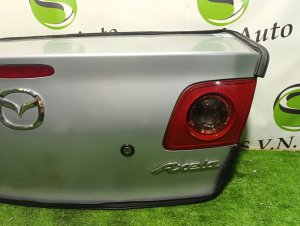 Крышка багажника Color-22V MAZDA AXELA OEM BNYV5261XA BKEP 2006