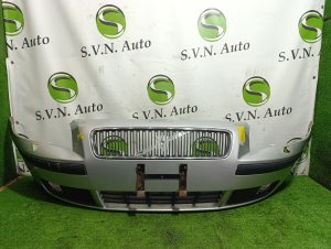Бампер передний 30657005 VOLVO V50