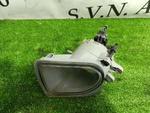 Фара противотуманная передняя, правая VOLVO V50 OEM 0305075002 MW 2005