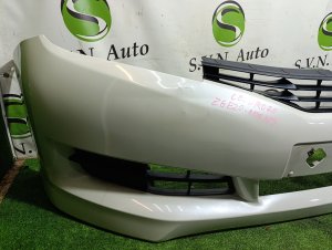 Бампер передний Color-070 TOYOTA WISH OEM 5211968090A0 ZGE20 2012