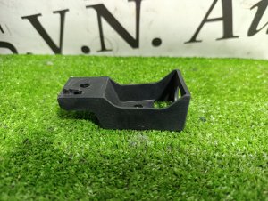 Кронштейн радиатора кондиционера (левый) NISSAN X-TRAIL OEM 92113JG00A, 92112JG000 DNT31 2012