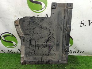 Защита днища кузова BMW 3 SERIES OEM 51757127359 E90 2006