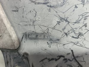 Защита днища кузова BMW 3 SERIES OEM 51757127359 E90 2006