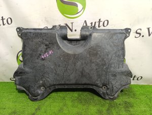 Защита двигателя A2045240730 MERCEDES-BENZ 204.252