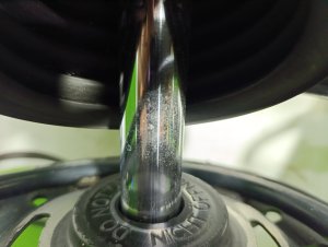 Стойка передняя (пара) MERCEDES-BENZ C203 OEM A2033205330 2006