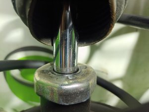 Стойка передняя (пара) SUBARU IMPREZA OEM 20310FG250, 20310FG240 GH3 2010