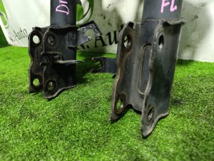 Стойка передняя (пара) NISSAN X-TRAIL OEM E4302JG71A, E4303JG71A DNT31 2010
