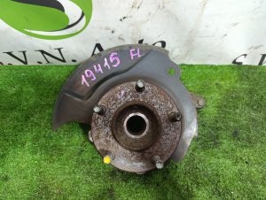 Ступица передняя левая 40202AD000, 400154N000 NISSAN SERENA