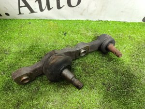 Шаровая опора передняя правая LEXUS GS460 OEM 4333039625 URS190 2008