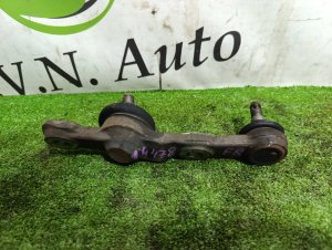Шаровая опора передняя правая TOYOTA CROWN MAJESTA OEM 4333039625 GRS182 2007