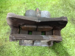 Суппорт передний левый (под 315 мм диск) SUBARU LEGACY OEM 26292AG050 BPE 2005