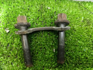 Болт привода BMW 3 SERIES OEM 33217522164, 33207522163 E46 2001