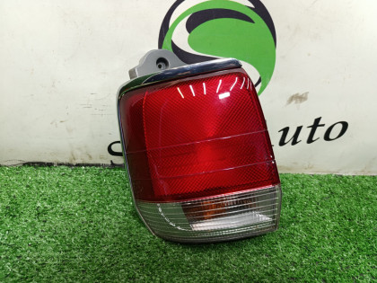 Стоп сигнал левый KCH40G