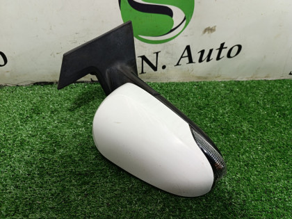 Зеркало боковое, правое NHP10