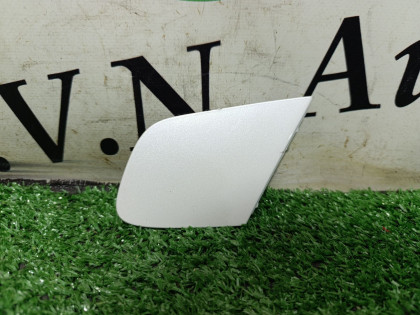 Заглушка бампера ZWA10