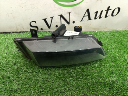 Фара противотуманная передняя, правая E87