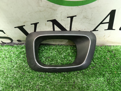 Ободок противотуманной фары правый T30