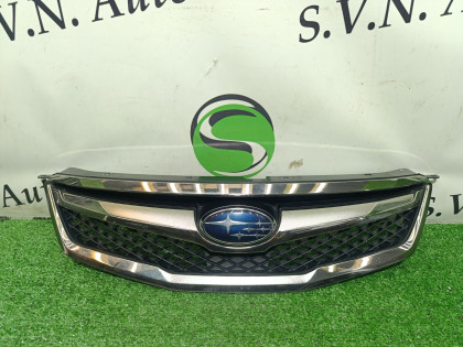 Решетка радиатора BR9