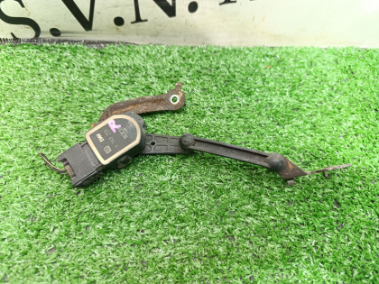 Датчик высоты дорожного просвета UF16