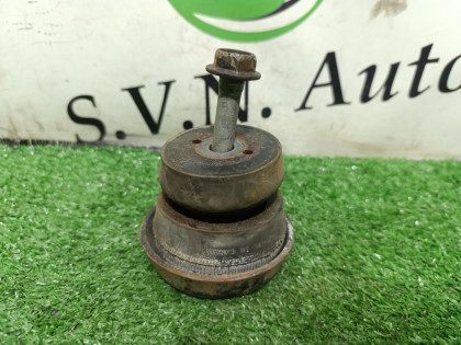 Подушка кузова GMT900