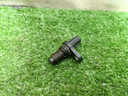 Датчик положения распредвала GRX120