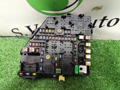 Блок предохранителей 