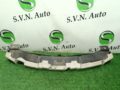 Усилитель переднего бампера ER3P