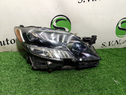 Фара правая UVF46