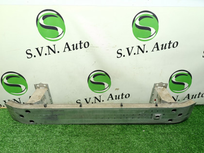 Усилитель переднего бампера UVF46