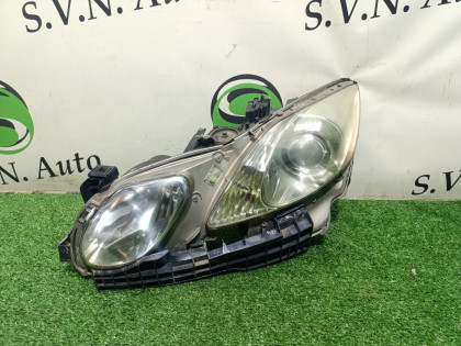 Фара левая GRS190