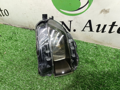 Фара противотуманная передняя, правая GRS190