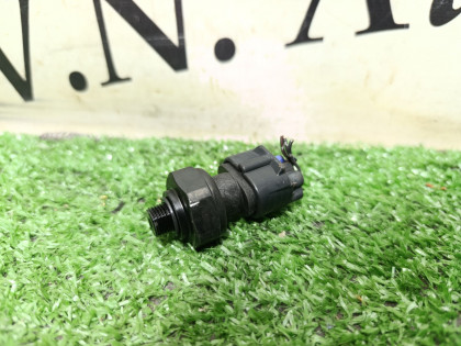 Датчик давления фреона GRS190