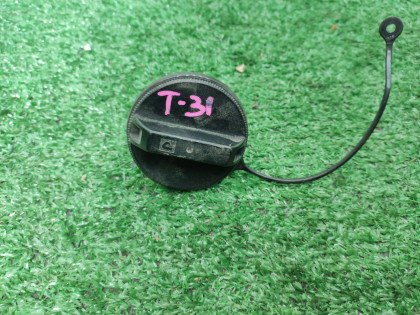 Крышка бензобака DNT31