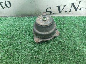 Подушка АКПП 8946530750 TOYOTA CROWN MAJESTA