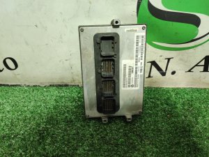 Блок управления двс JEEP GRAND CHEROKEE WK2 2011