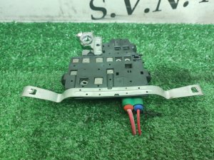 Клемма аккумулятора RENAULT KANGOO OEM 8200463737 KW0D 2007